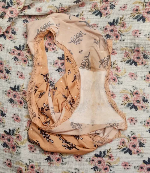 After 48 hours of wear, getting creampied in and squirted into.. she's coming off. 😜 ❤️ by PlushyZoe