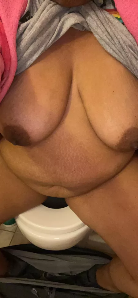 After a nice poop by Piggylil