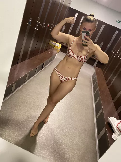 After hard workout 🏋️‍♀️ by FitNatalie