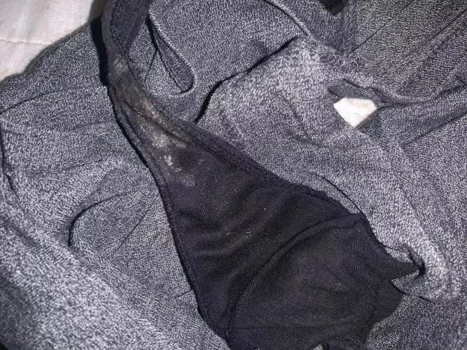 ⚠️After period smell ftw ⚠️ someone get these asap i just took them off by Sexylips1224