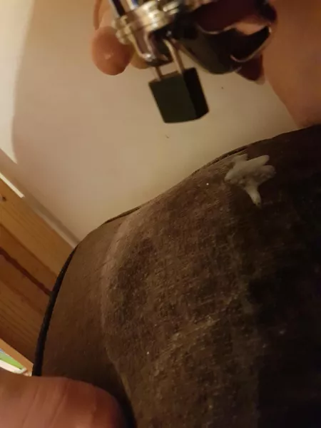 After so long trying it finally happened. Unexpected waves that took over before looking down and seeing what had happened. Turns out all I needed was locktober >.<. Wanted to go again.... by dhani_lihlfota