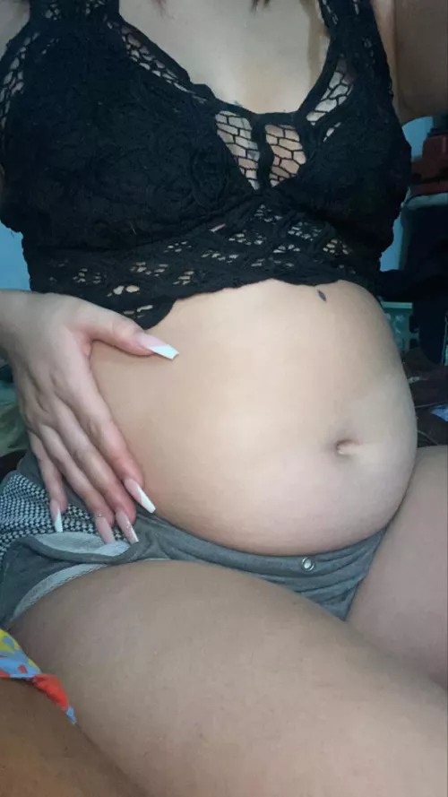 after stuffing myself with 3 pizzas. I want to gain a lot of weight by Crazy_Put_4088