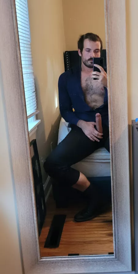 After work vibes by _PrettyITGuy_