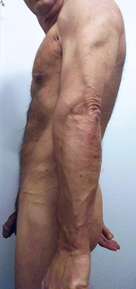 After workout shower ☺️ (65)(M) by MisterOchre