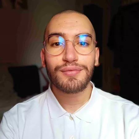 After years of struggling with skin issues I'm finally (sorta) happy with the way I look 😊 by Leginneb