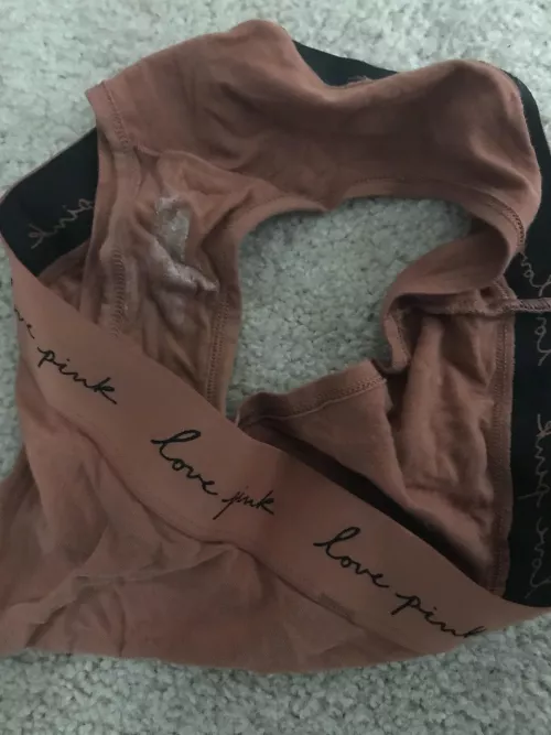 Aftermath of hubby’s morning foot worship session by vintage-tales