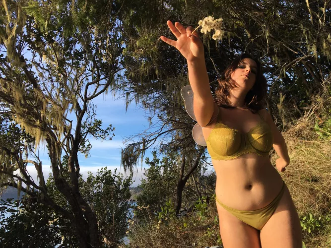 Afternoon gorgeous by hyacinth_thenymph