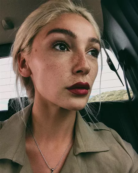 agentgirl by roman1205