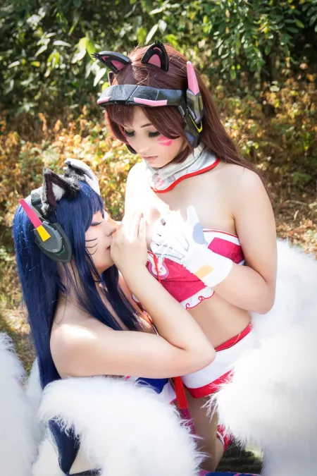 Ahri X D.Va by Lysande and Gunaretta by LysandeArts