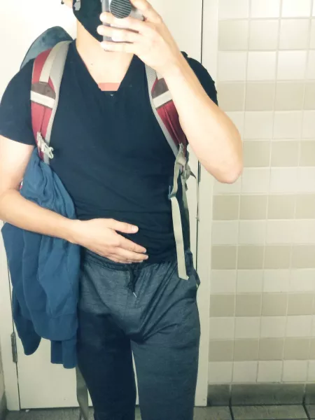 Airport apparel. by JeanClaudeVanDong