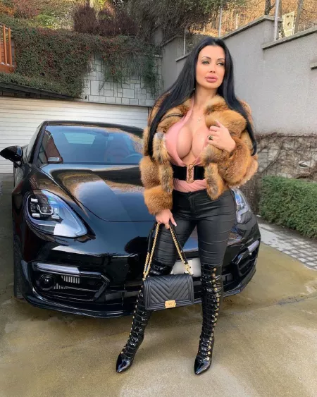 Aletta Ocean by LatexFetishist