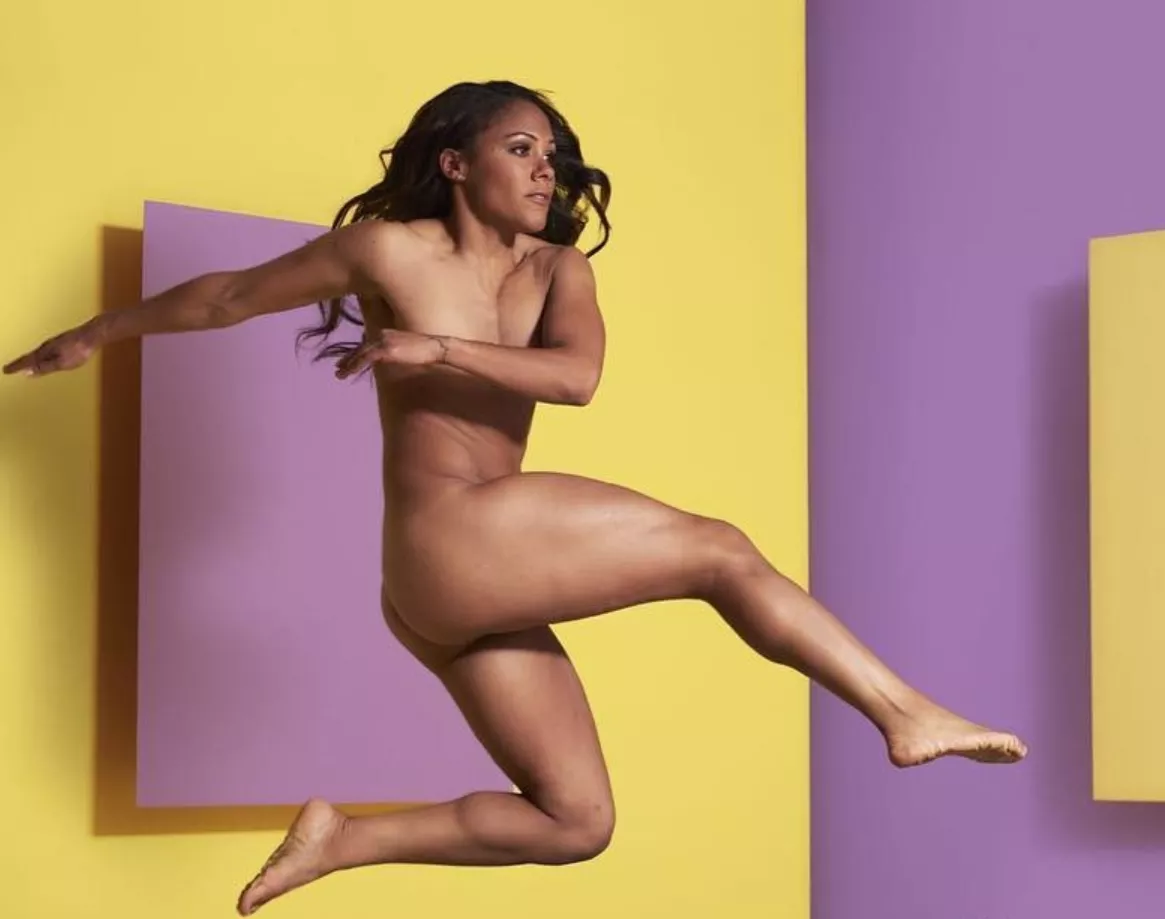 Alex Scott posted by Admirateur1