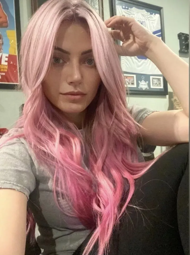 Alexa Bliss posted by Fooman14