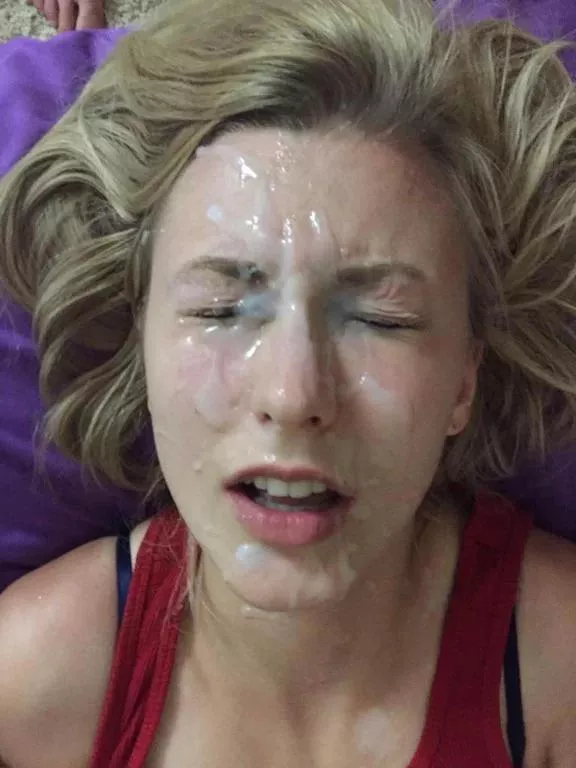 Alexa Grace posted by fhdhdg259