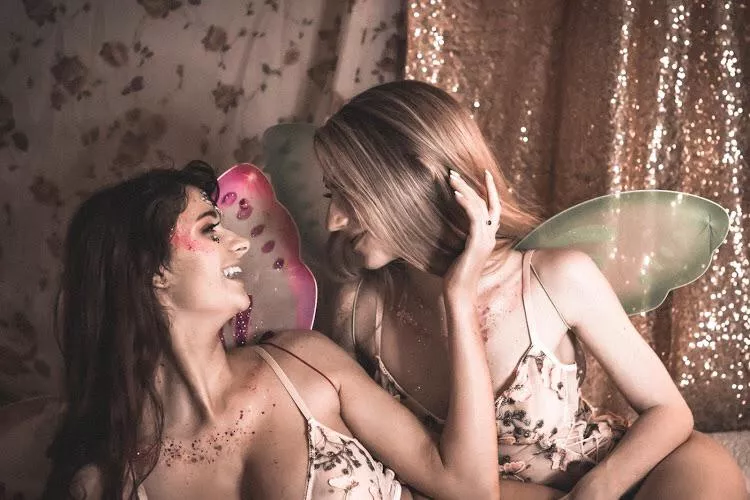 Alexa, play don’t call me angel 💕 posted by [deleted]