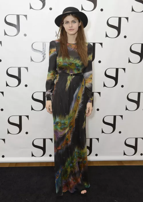 Alexandra Daddario by L_MO88