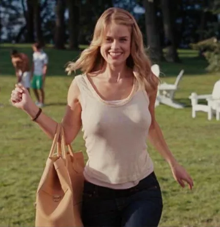 Alice Eve by berserker1979