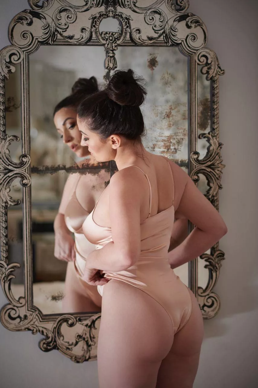 Alice through the looking glass posted by Morealicea