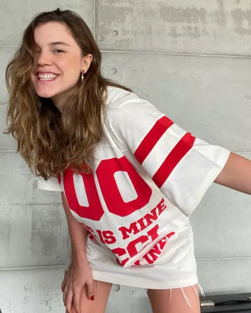 Alice Wegmann by GlamMetalLion