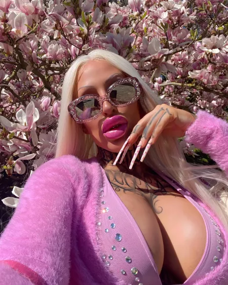 Alicia Amira by DieFledermaus19