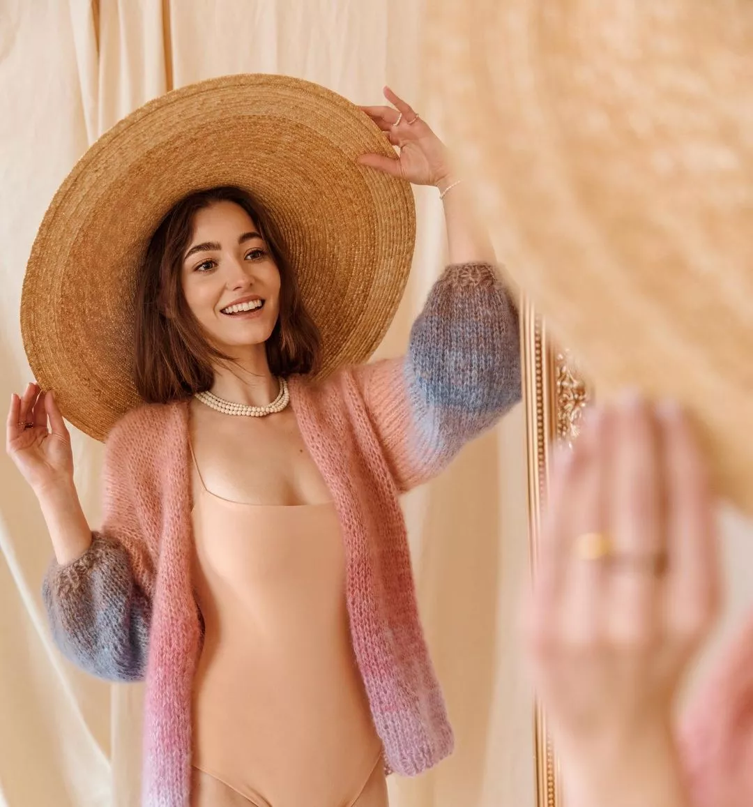 Alicja Rajewska posted by BOOOOOOOBIES