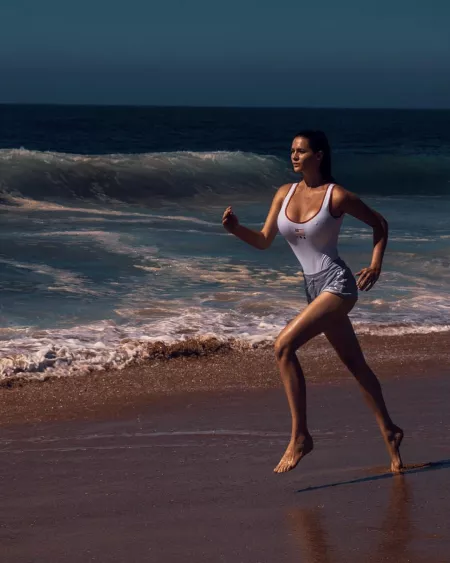 Alina Lewis by BOOOOOOOBIES