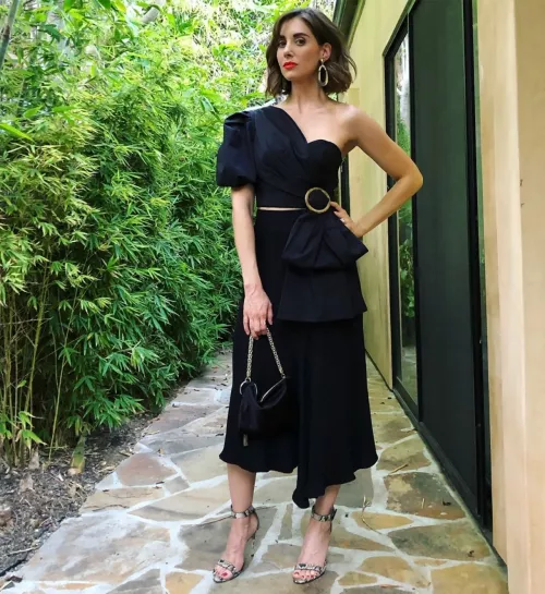 Alison Brie by Grandvilleq