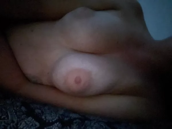 All alone in bed, cum play with me… by Aprilbabe87