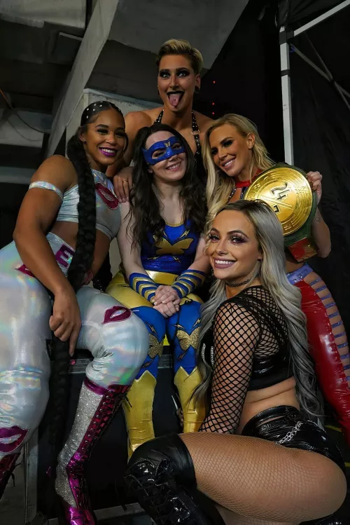 All Beautiful Sexy Women🤤 by HashiSeasin