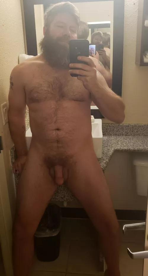 All checked into my middle of America, budget friendly hotel 😒 Hey, at least it has a full length mirror 🤷‍♂️ by Zaofan