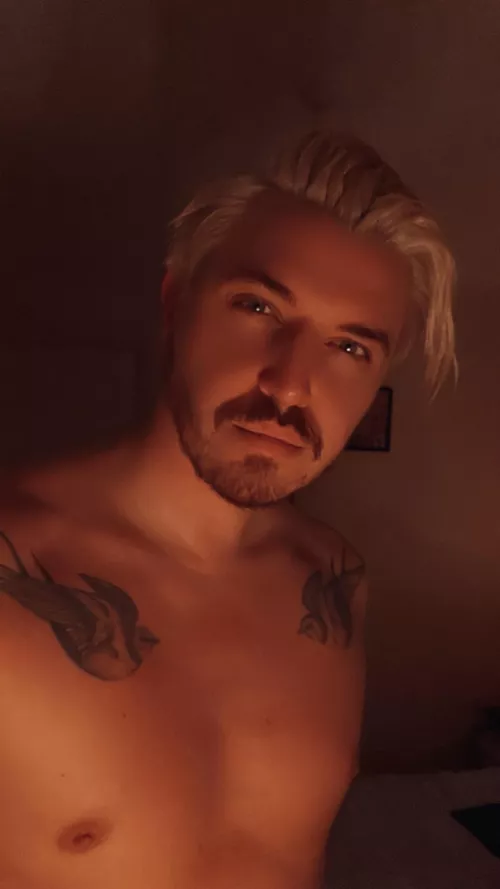 All gamed out today! Horror movie time!!!! Recommendations? 👻👻 by After-Gold-1684