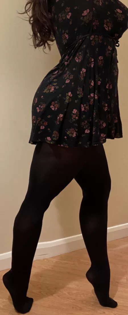 All in black 🖤 by ELK0193