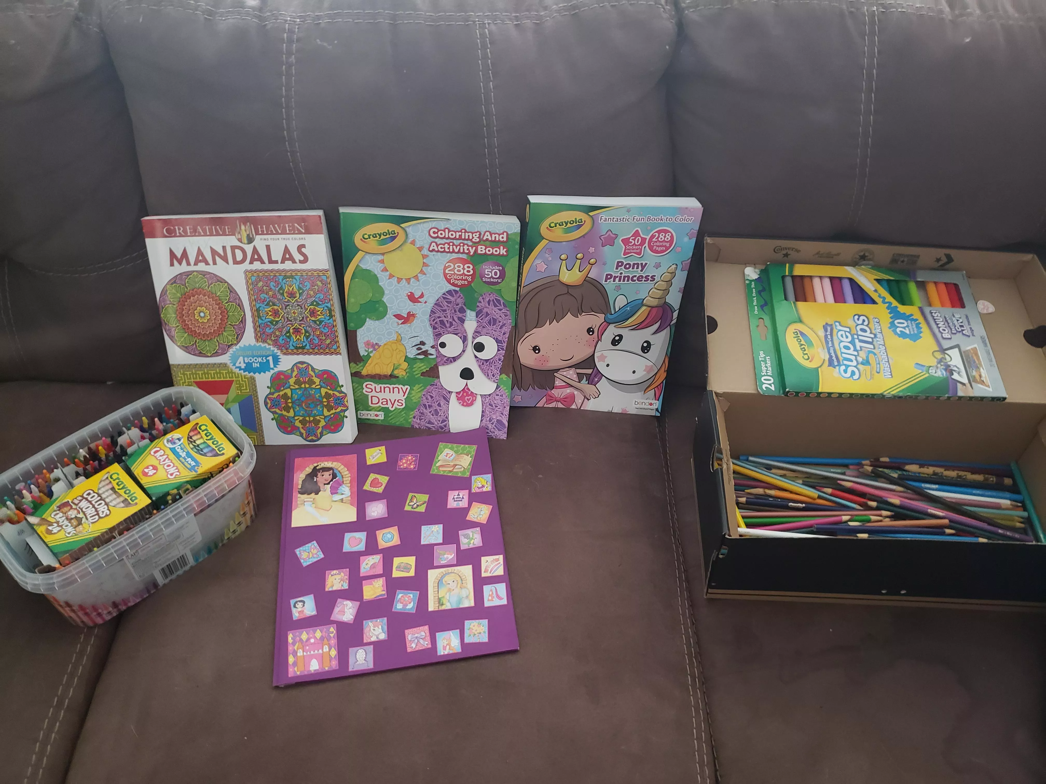 all my coloring stuffs! 🙂 posted by Constant_Butterfly54