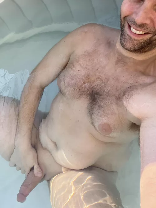 All smiles. by bonediggity77