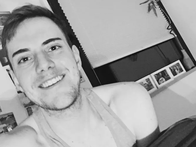 All smiles because you sorted by new. by 4769kHz