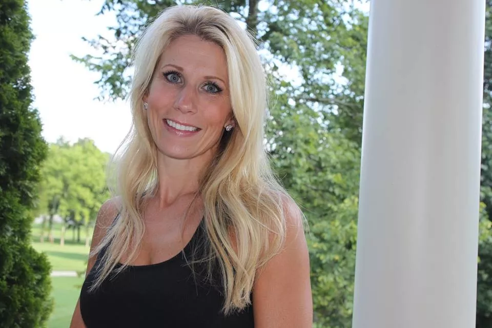 All Smiles posted by gooningaccount