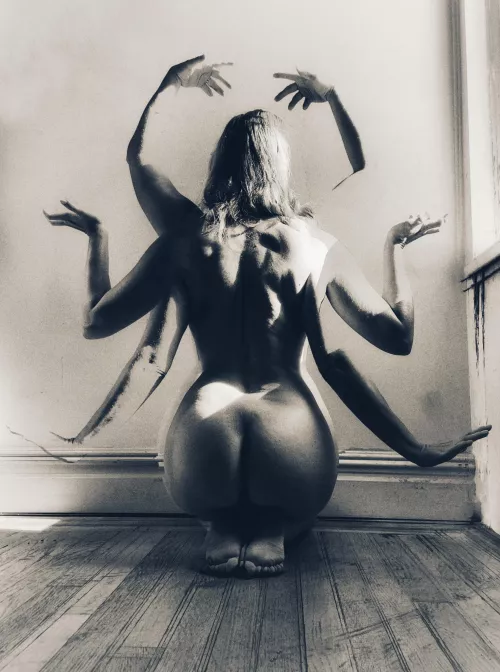 All the better to hold you with by mrs_kinkybooks