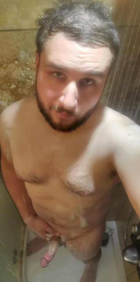 All washed up. Now who wants to get eachother dirty? 😏 by slimslam_spaceman