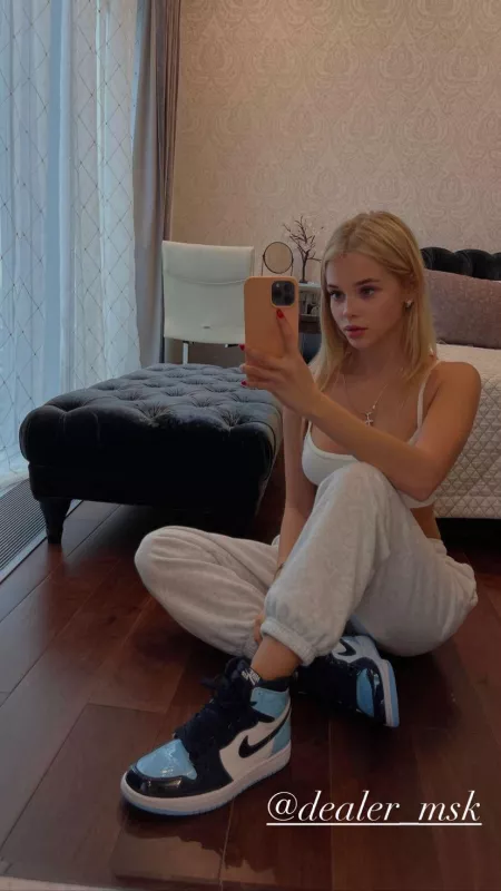 Alla Bruletova by LawnOfTheRay