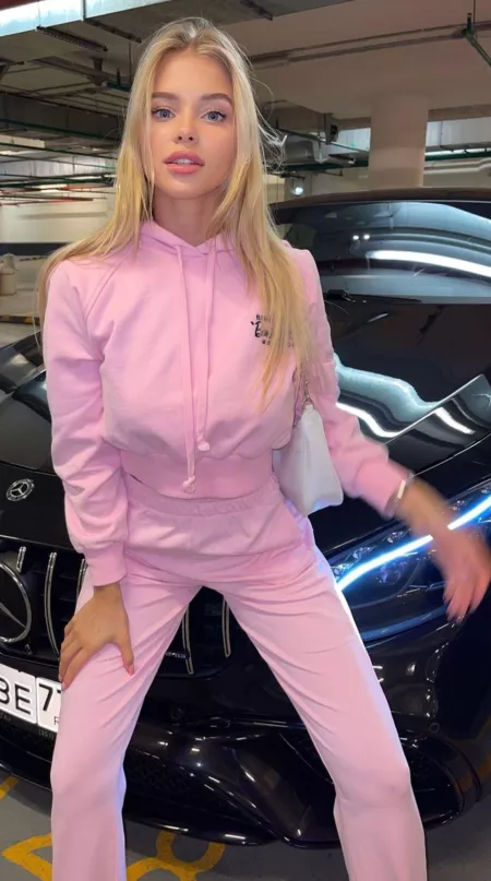 Alla Bruletova by LawnOfTheRay