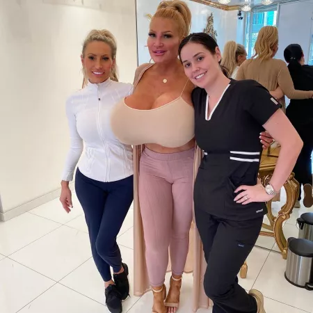 Allegar Cole (middle) by badkluster03