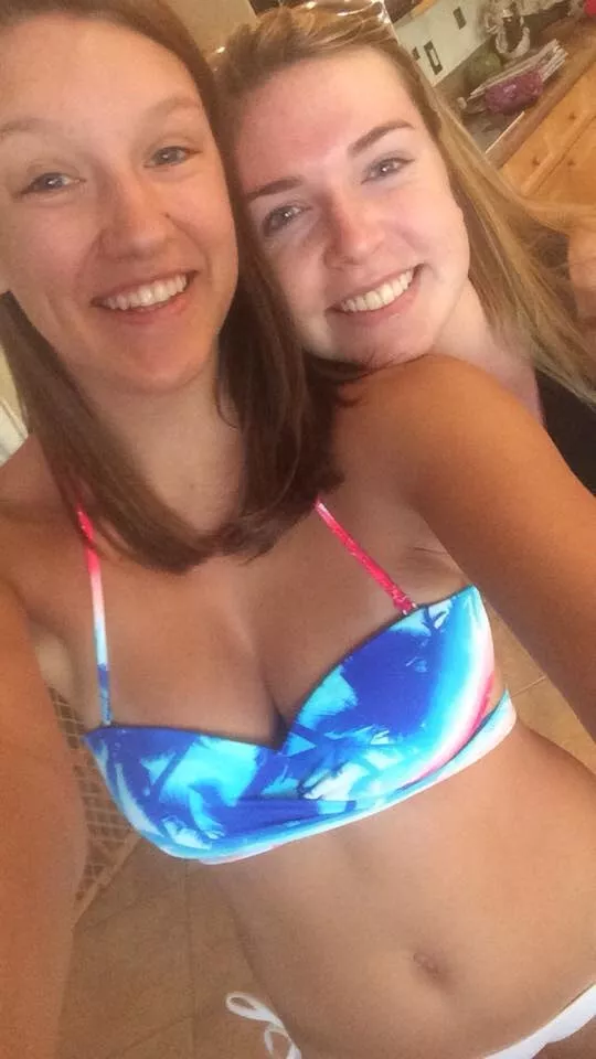 All-Natural Busty Beauty posted by aabbccdefg