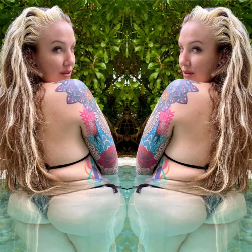 Allysin Kay 🤤 by F4nt4zyW0rld