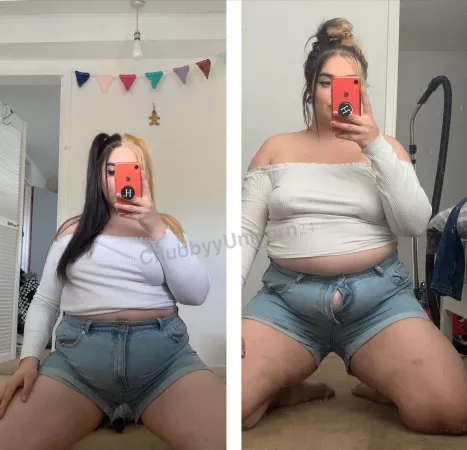 Almost busted the button 🙈 whoops!!! by Lunaslilsecret