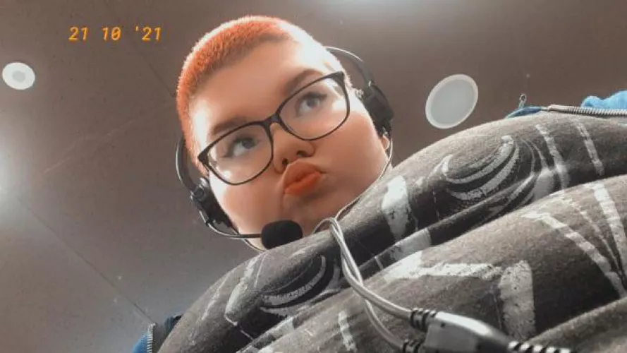 Almost can’t see my tits past my big belly 🤤 work is slow, who wants to treat me to lunch and help me grow? 🥰 by MrsJiggly