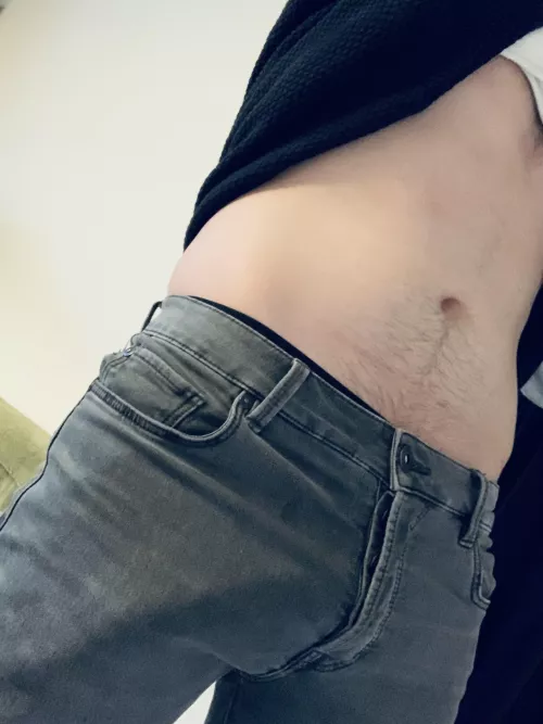 Almost impossible to hide by thensfwone99