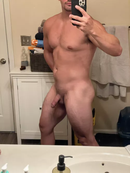 Almost the weekend 😃 by tonic_23