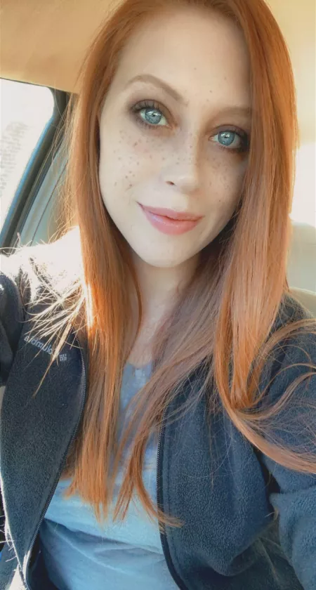 almost want to cut my hair again…. almost 😂 what do you guys think?! (this is the shorter) by istayyawayyyX