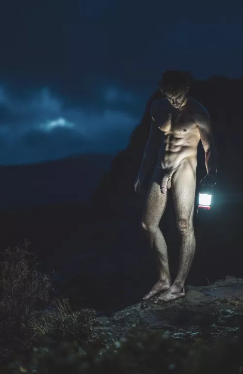 Alone on a stormy night by iwanttobeurman