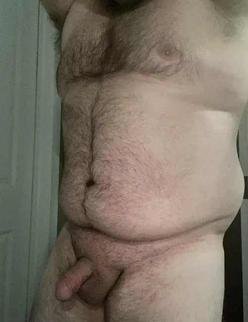 Alright I need someone to come scub my back for me in the shower by heavyhalf9876